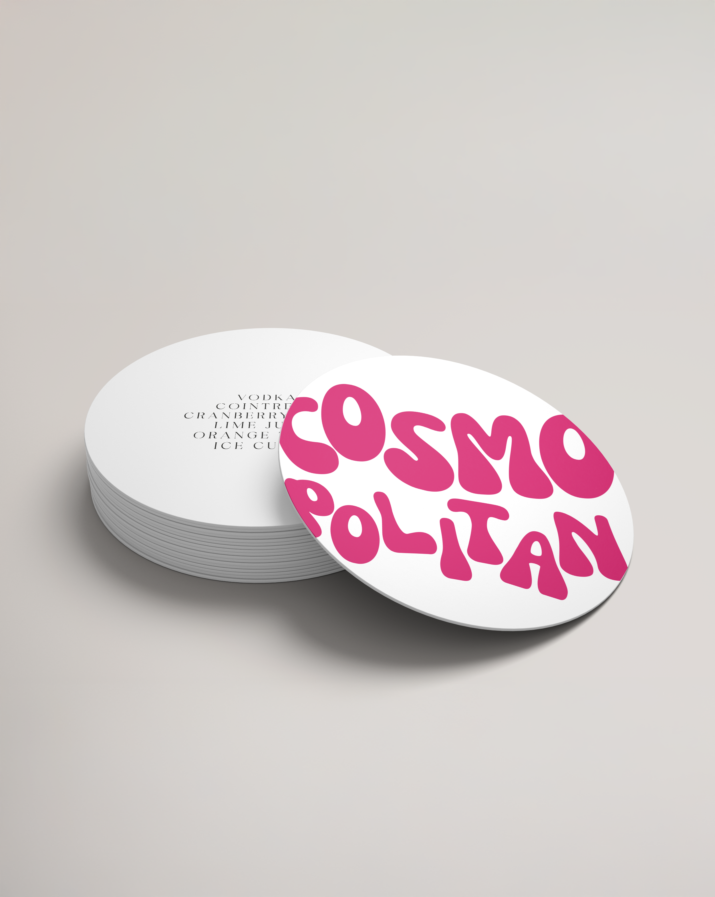 Bierdeckel mit Schriftzug „Cosmopolitan“ in pinker Typografie, modernes Design für Cocktail-Liebhaber und stilvolle Bar-Accessoires