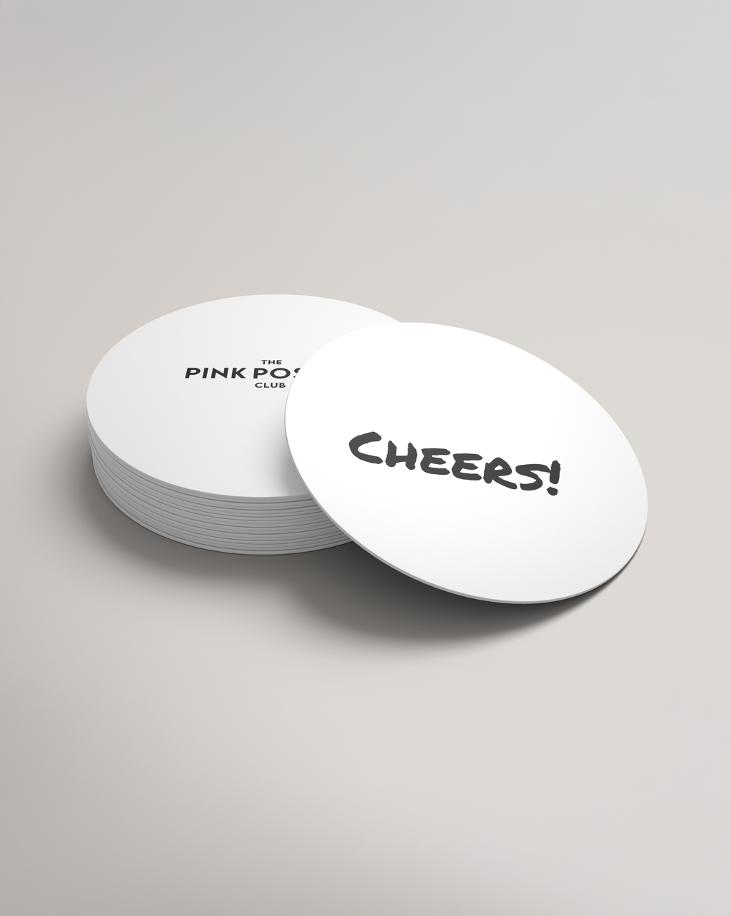 Runder Bierdeckel mit Schriftzug „Cheers!“, stilvolles Bar-Accessoire für Cocktails, Wein und Longdrinks