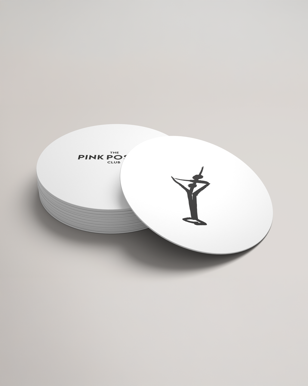 Bierdeckel-Set „The Drinks Collection“ mit stilisierter Cocktailglas-Illustration in Schwarz, modernes Design für Bar und Tischdekoration